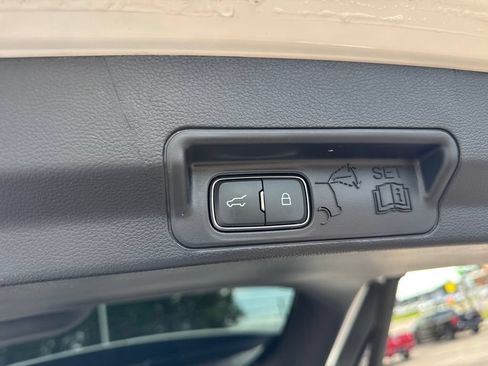 Used 2026 Ford Explorer Tremor w/ Tremor Ultimate Package AWD/4WD image 19