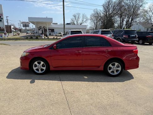 Used 2012 Toyota Corolla S image 2