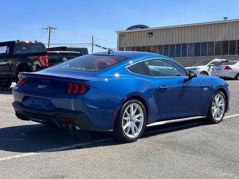 Used 2024 Ford Mustang GT Premium image 8