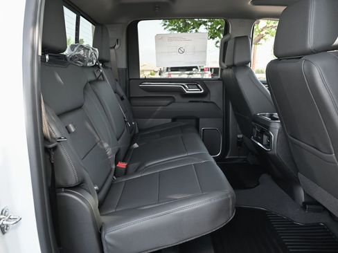 New 2026 Chevrolet Silverado 2500 LTZ w/ LTZ Convenience Package AWD/4WD image 42