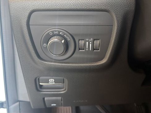 New 2026 Jeep Grand Cherokee L Laredo Altitude image 20