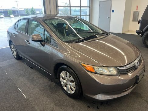 Used 2012 Honda Civic LX image 2