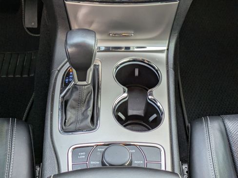 Used 2021 Jeep Grand Cherokee Limited w/ Quick Order Package 28K 80th image 18