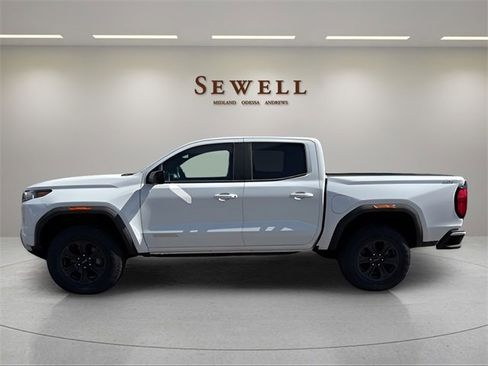 New 2025 GMC Canyon Elevation image 2