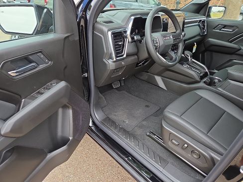New 2026 GMC Canyon Elevation w/ Convenience Package AWD/4WD image 10