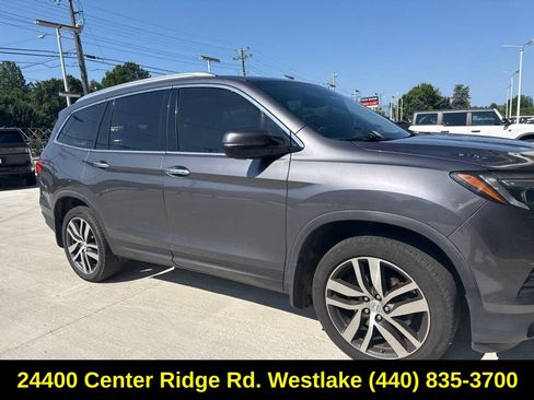 Used 2017 Honda Pilot Elite image 16
