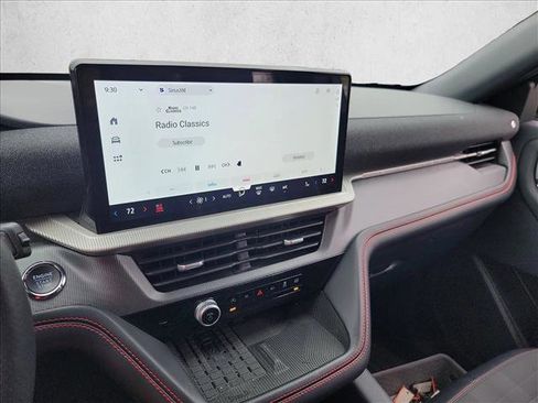 Used 2025 Ford Explorer ST-Line w/ Premium Package image 19