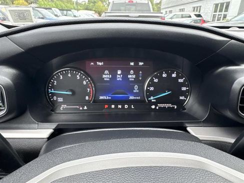 Certified 2022 Ford Explorer XLT w/ Equipment Group 202A image 35