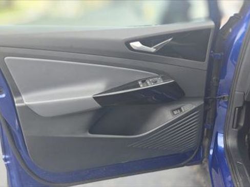 Used 2022 Volkswagen ID.4 Pro S RWD image 14