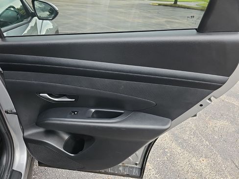Used 2025 Hyundai Tucson SEL AWD/4WD image 17