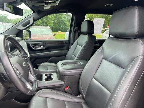 Used 2023 Chevrolet Tahoe Z71 AWD/4WD image 4