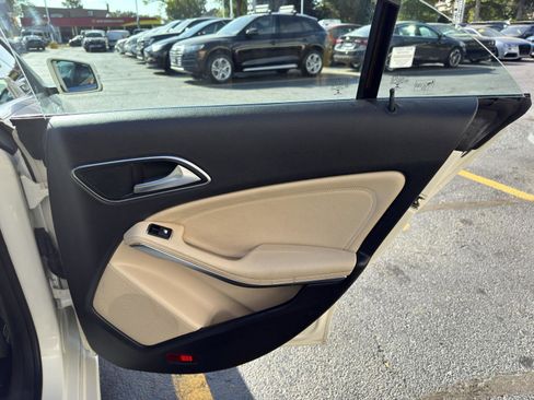 Used 2018 Mercedes-Benz CLA 250 CLA 250 image 34