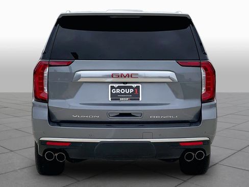 Used 2021 GMC Yukon Denali RWD image 5