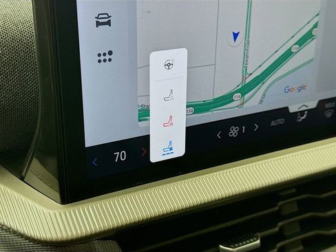 Used 2025 Ford Explorer ST image 21