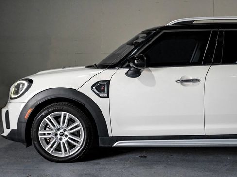 Used 2023 MINI Cooper Countryman S FWD image 11