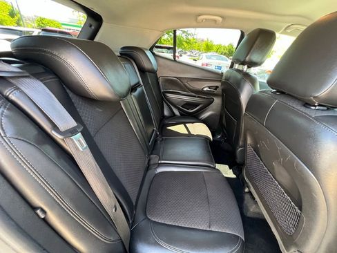 Used 2019 Buick Encore Preferred FWD image 22
