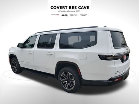 New 2026 Jeep Grand Wagoneer L 2WD image 7