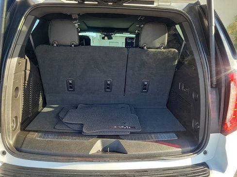 Used 2023 GMC Yukon Denali w/ Max Trailering Package image 7
