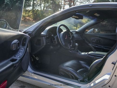 Used 2003 Chevrolet Corvette Z06 w/ Memory Package, 3 Drivers image 19