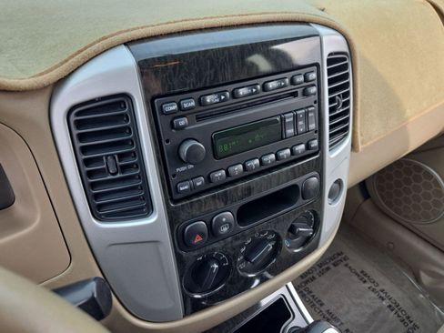 Used 2006 Mercury Mariner Convenience image 22