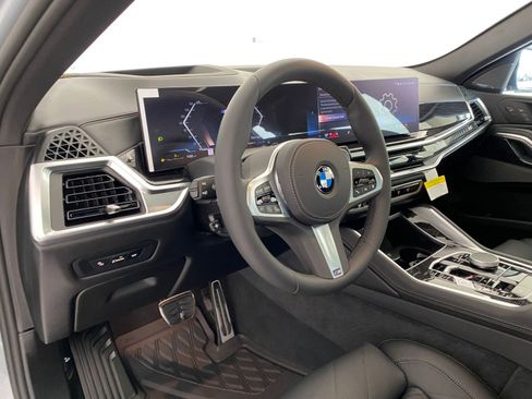 New 2026 BMW X6 xDrive40i w/ Climate Comfort Package image 4