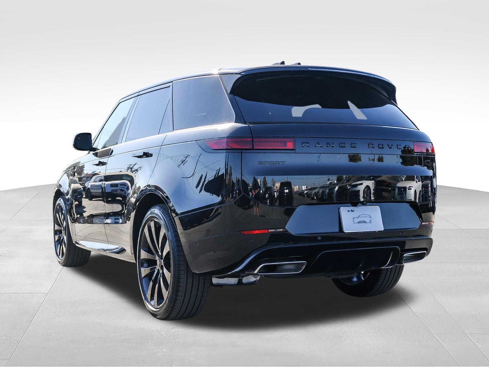 New 2027 Land Rover Range Rover Sport Dynamic SE AWD/4WD image 7