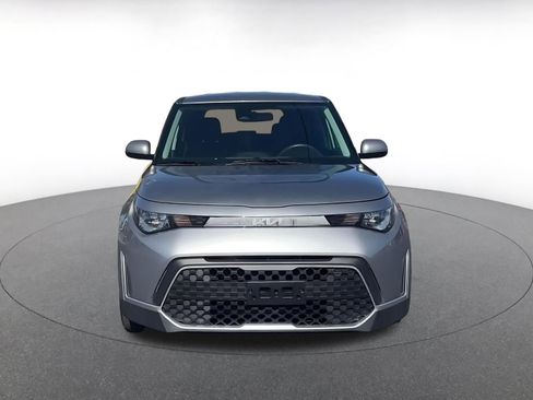 Used 2025 Kia Soul LX w/ LX Technology Package image 4