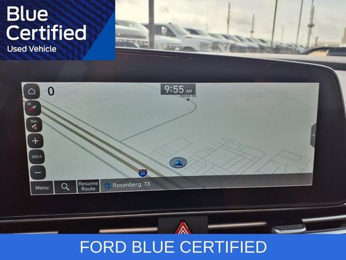 Used 2024 Hyundai Elantra SEL image 10