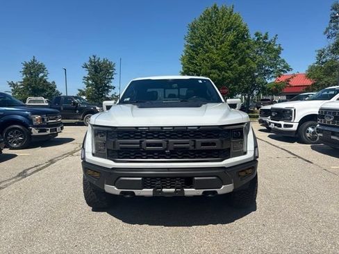 Used 2023 Ford F150 Raptor w/ Raptor Carbon Fibre Package AWD/4WD image 2