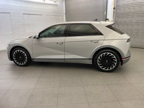 Used 2024 Hyundai Ioniq 5 Limited AWD/4WD image 6