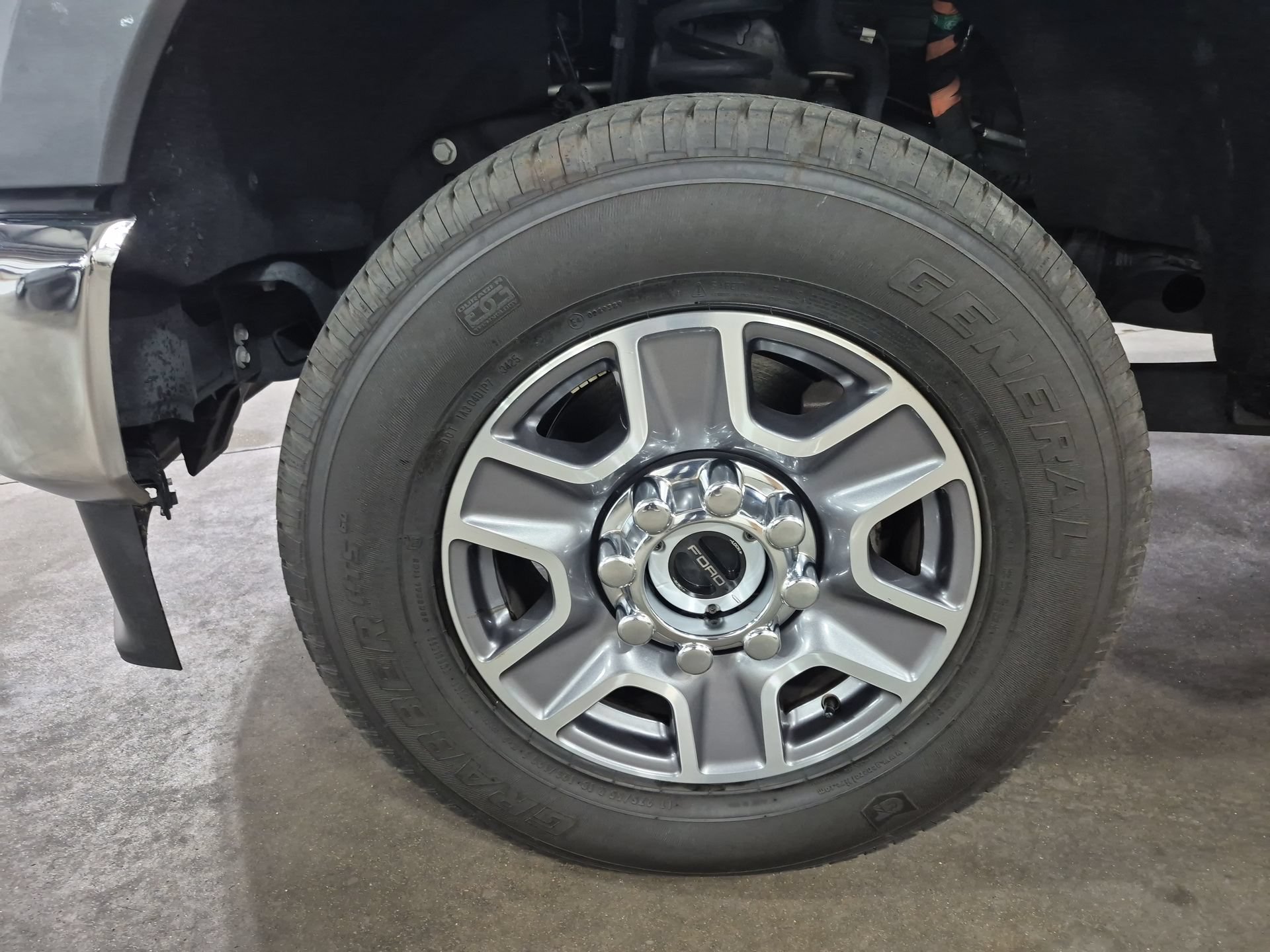 Used 2026 Ford F250 Lariat AWD/4WD image 32