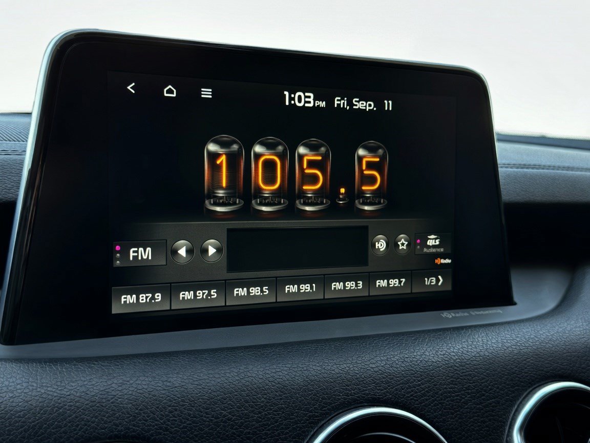 Used 2021 Kia Stinger GT-Line w/ Sun & Sound Package RWD image 11