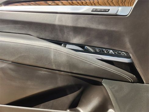 Used 2025 Cadillac Escalade Sport Platinum image 22