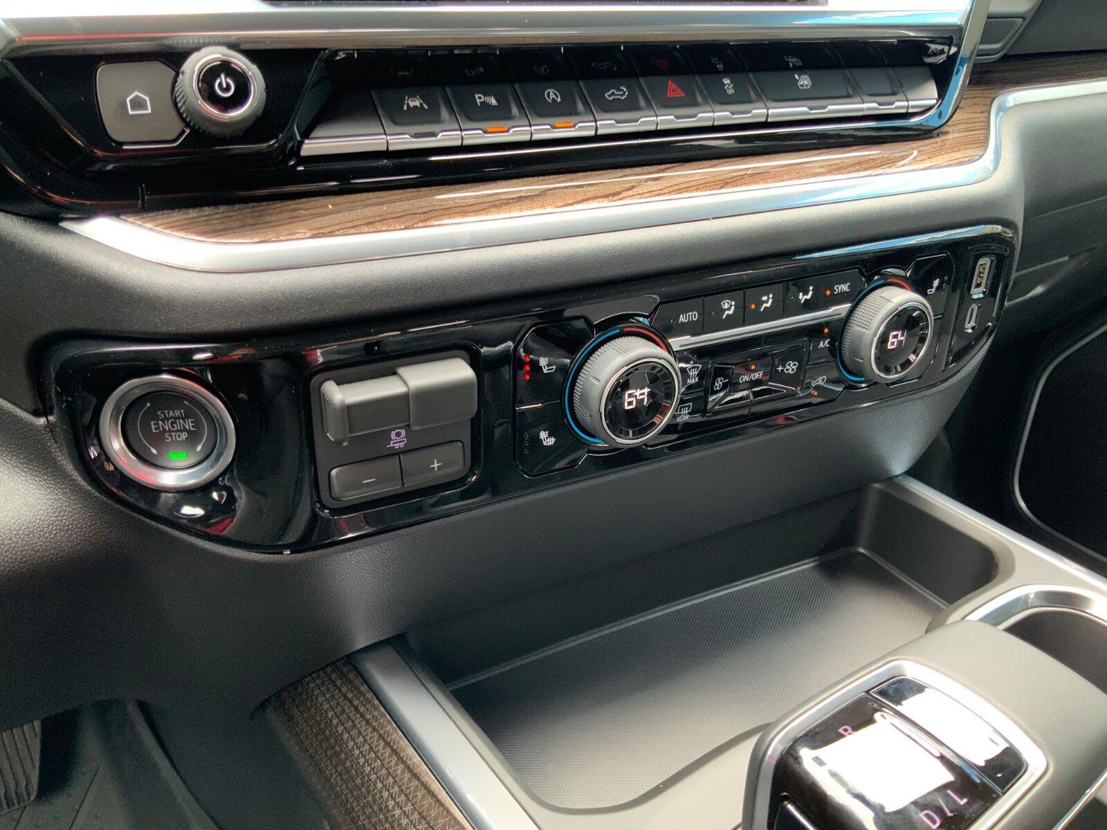New 2026 Chevrolet Silverado 1500 RST w/ RST All Star Premium Package AWD/4WD image 23
