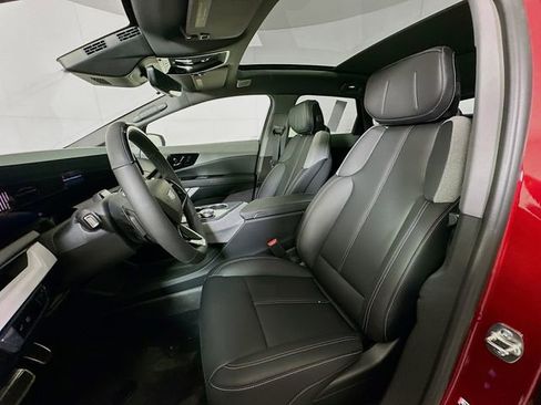 New 2025 Cadillac Optiq Luxury 1 image 14