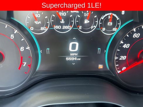 Used 2018 Chevrolet Camaro SS RWD image 15