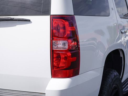 Used 2014 Chevrolet Tahoe LT w/ All-Star Edition AWD/4WD image 9