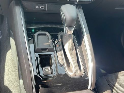 New 2026 GMC Canyon Elevation RWD image 22
