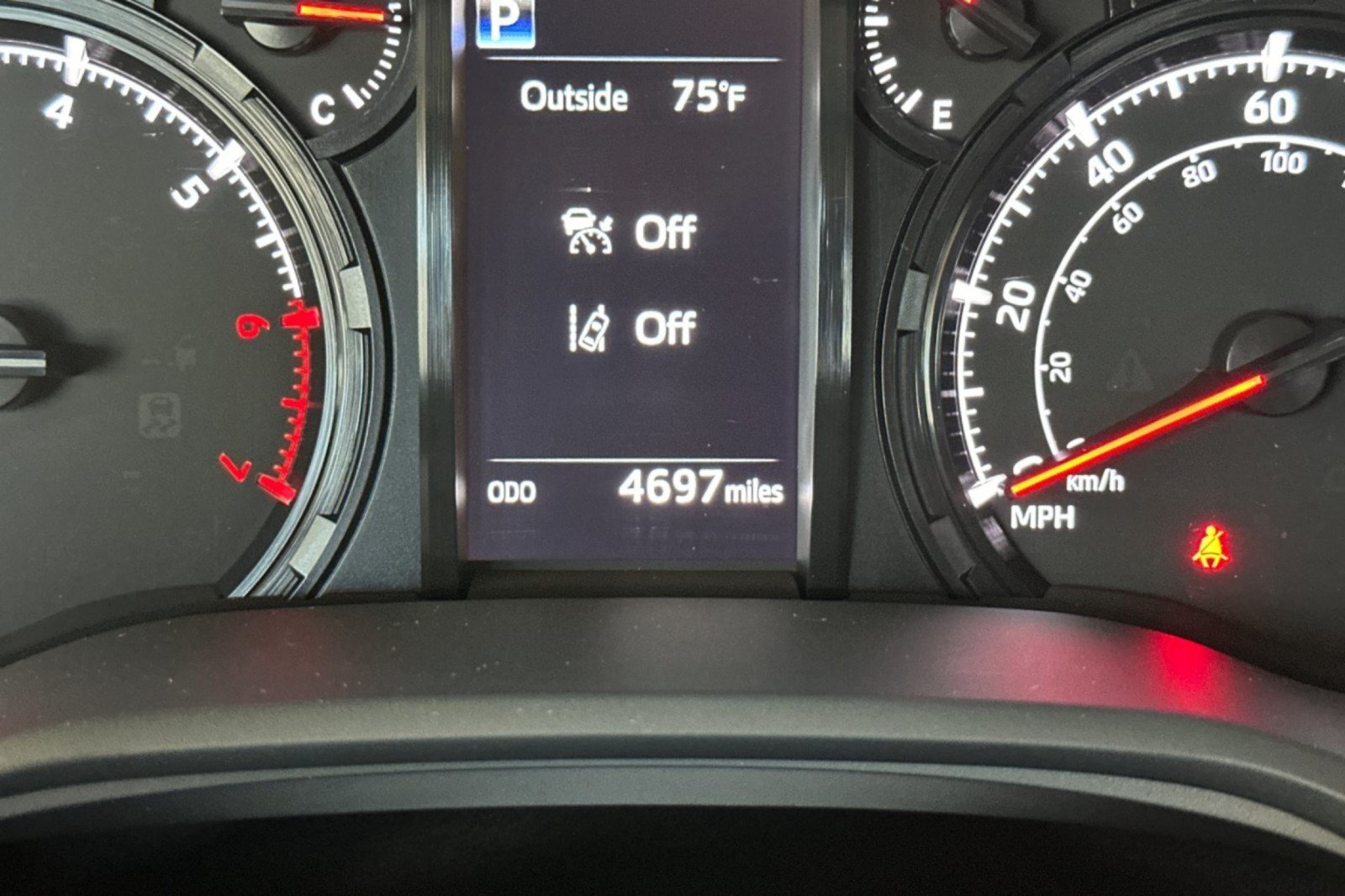 Used 2024 Toyota 4Runner SR5 Premium w/ Moonroof Package AWD/4WD image 26