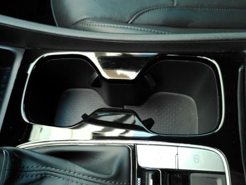 Used 2022 Hyundai Santa Cruz Limited w/ Cargo Package image 49