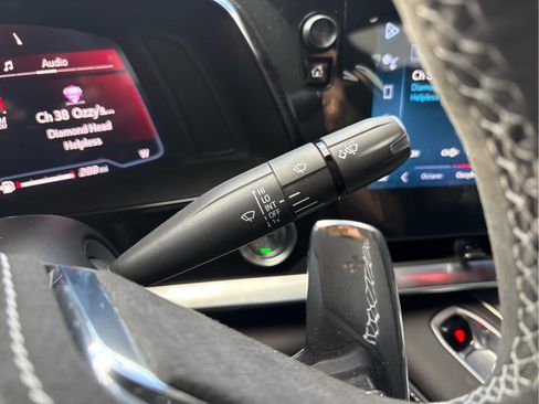 Used 2024 Chevrolet Corvette Stingray Premium Cpe w/ Z51 Performance Package image 24