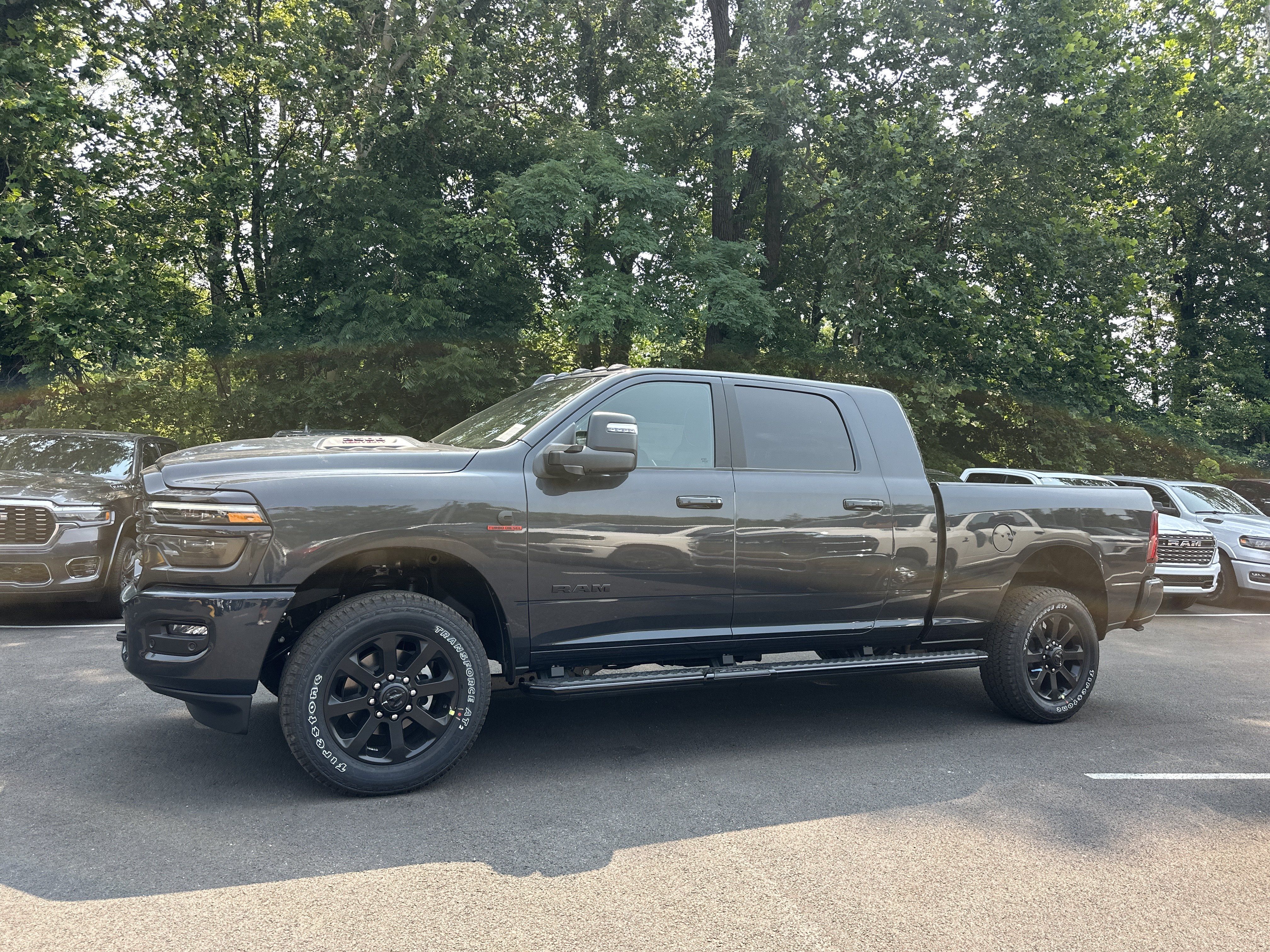 New 2026 RAM 2500 Laramie AWD/4WD image 26