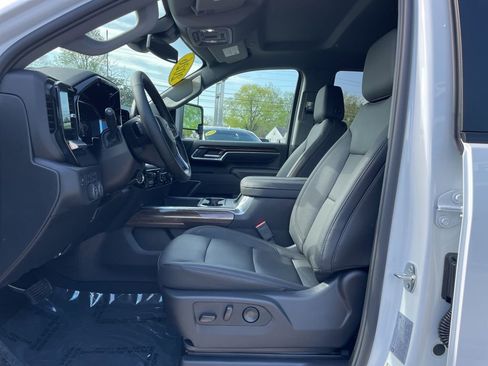 New 2026 Chevrolet Silverado 2500 LT w/ Trail Boss Package image 4