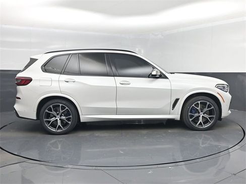 Used 2023 BMW X5 M50i w/ Executive Package image 42