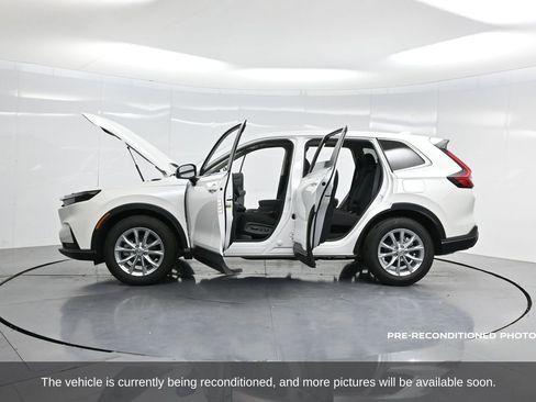 Used 2025 Honda CR-V EX image 47