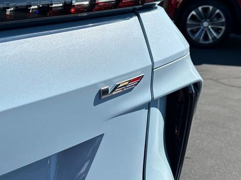 New 2026 Cadillac Lyriq V w/ Exterior Carbon Fiber Package image 25