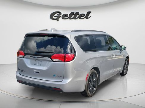 Used 2019 Chrysler Pacifica Limited w/ Advanced Safetytec Group FWD image 5