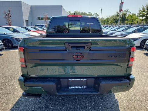 Used 2025 Nissan Frontier Pro-X RWD image 8