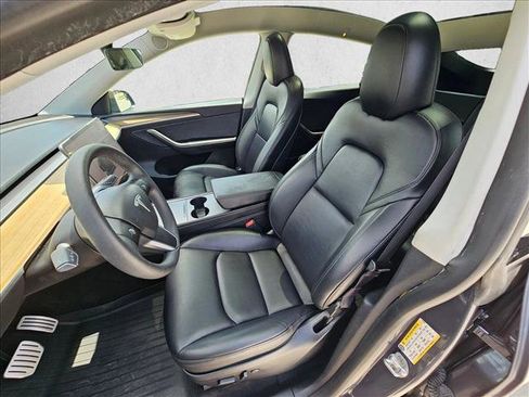 Used 2023 Tesla Model Y Performance AWD/4WD image 15