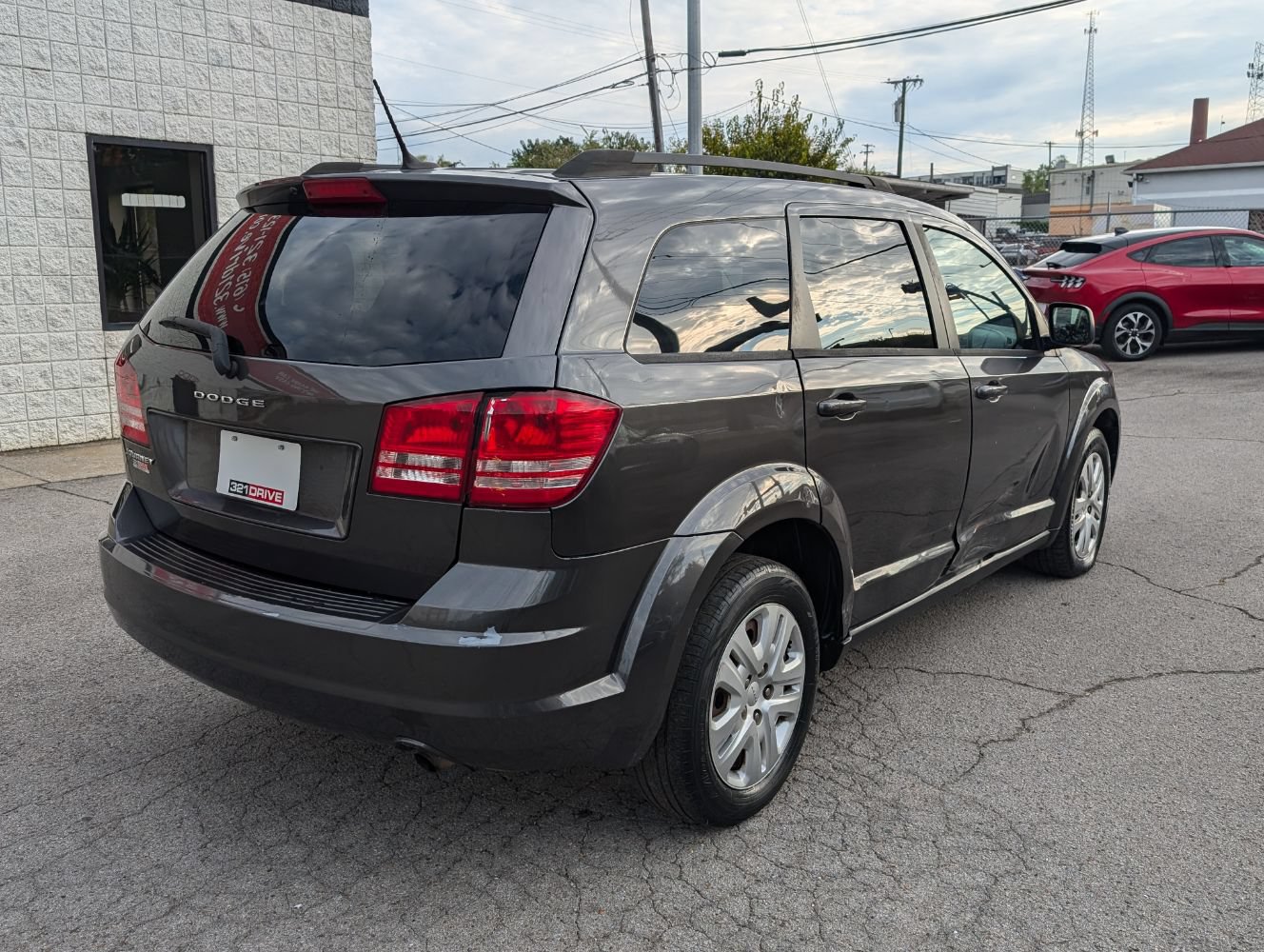 Used 2016 Dodge Journey SE w/ Flexible Seating Group FWD image 7